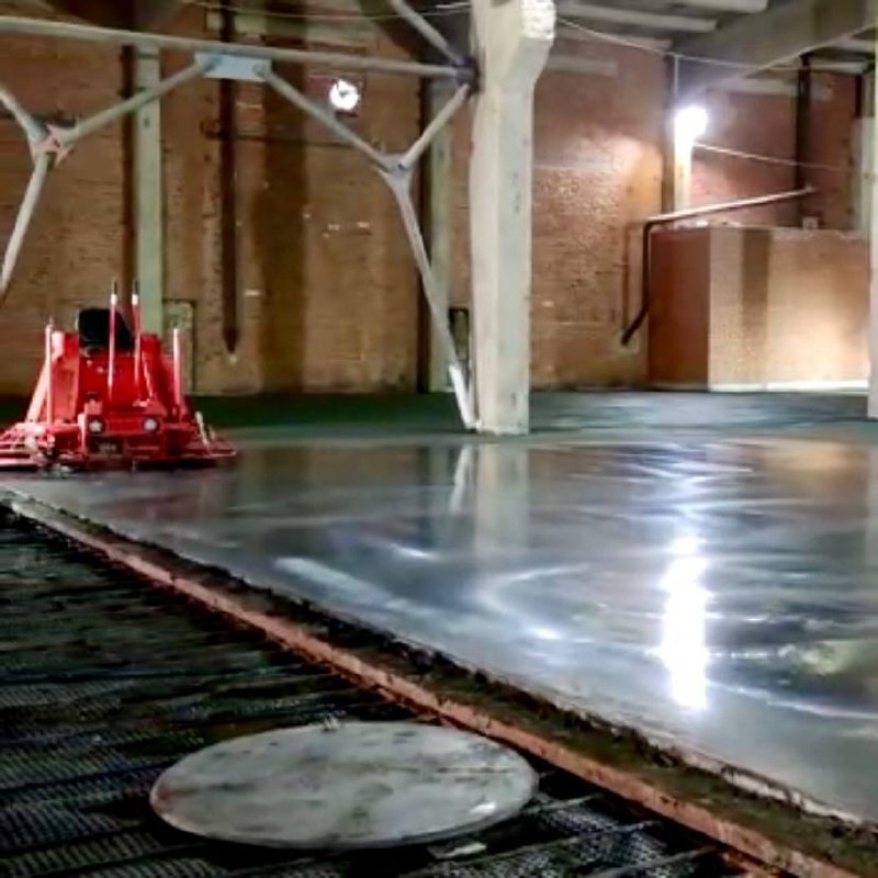 Топпинг Refloor®️ CT-S200 и силер Refloor®️ AC-S200 на складе сантехники Resan в Перми