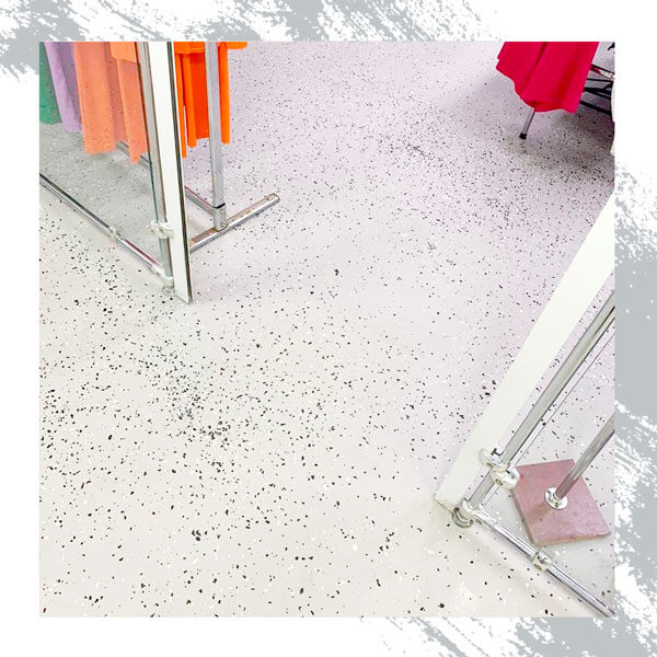 Устройство наливного пола в Доме бытовых услуг в Кургане